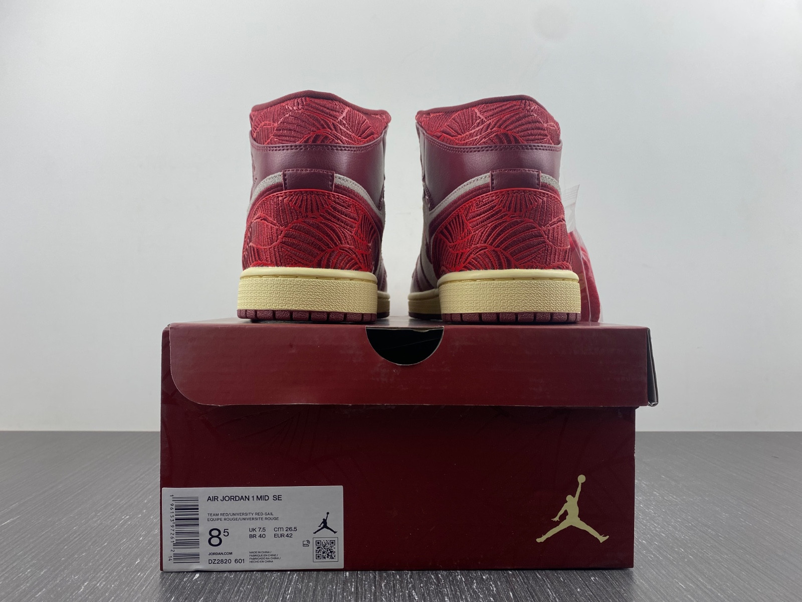 air jordan 1 mid "tiki leaf" dz2820-601