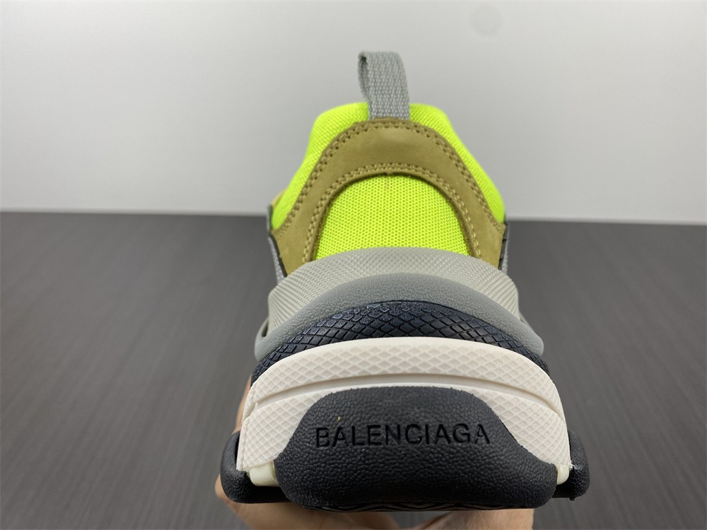 Ba*len*cia*ga triple s green grey 1.0 sneaker