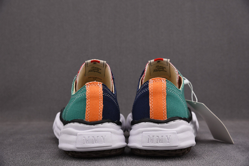 mmy sneaker 007