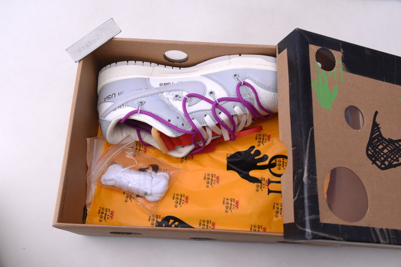owt x dunk low 