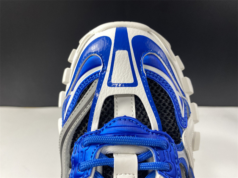Ba*len*cia*ga trainers track 4.0