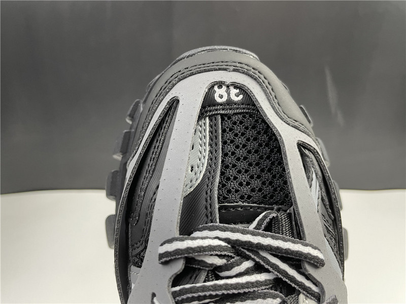Ba*len*cia*ga track sneaker
