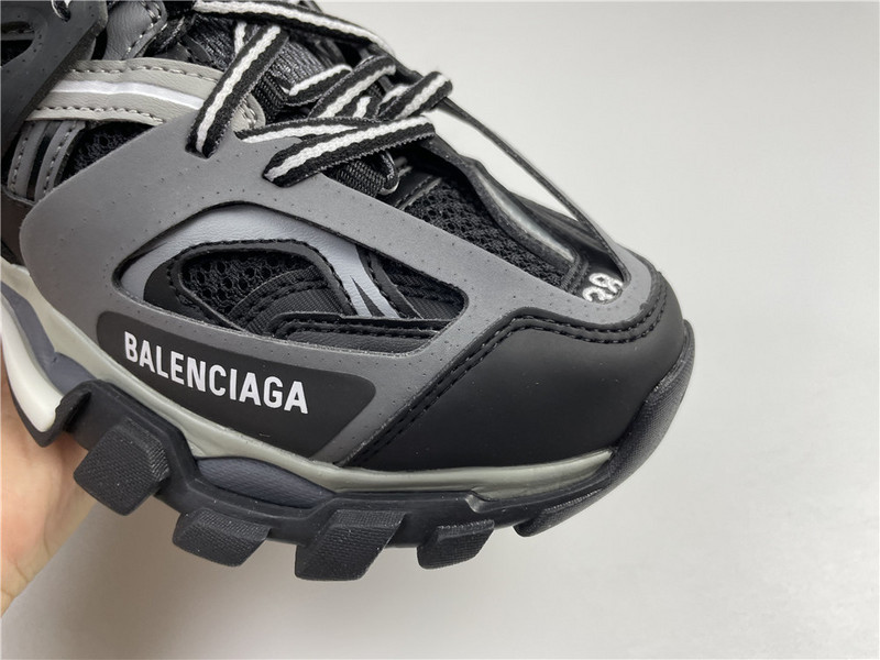 Ba*len*cia*ga track sneaker