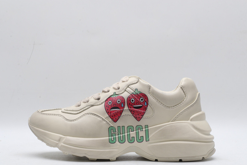 G*u*i sneaker