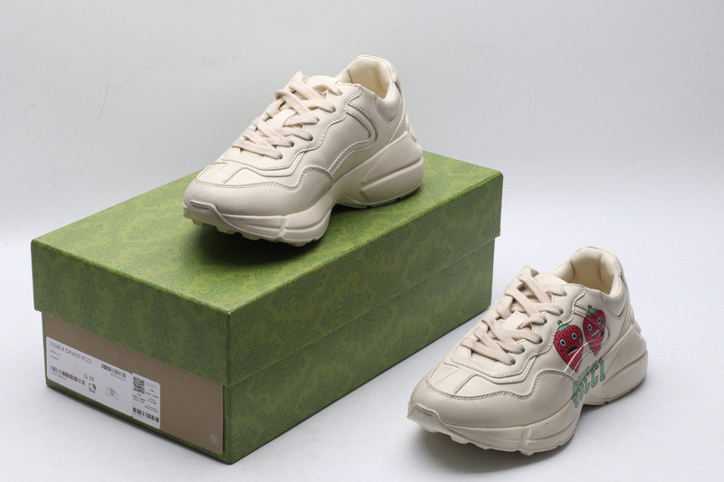 G*u*i sneaker