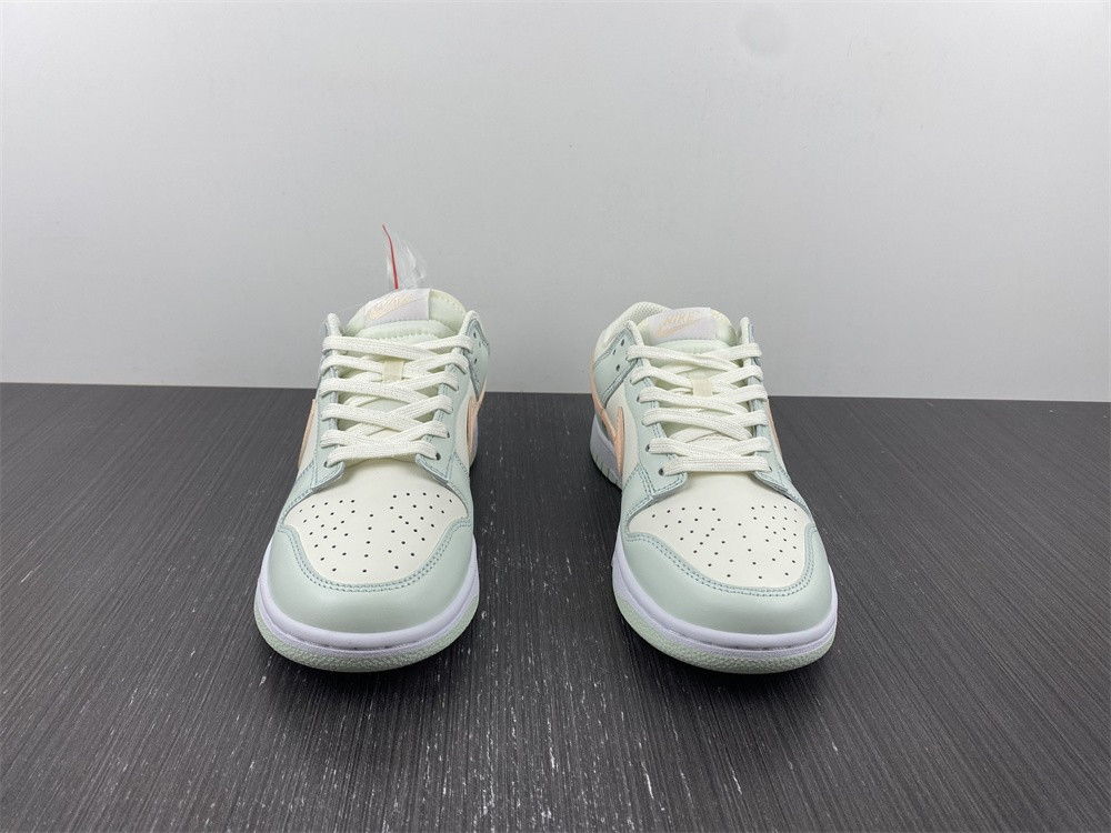nike dunk low barely green (w) - dd1503-104