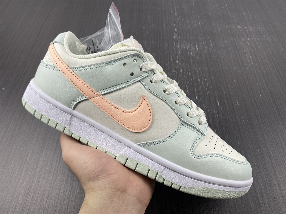 nike dunk low barely green (w) - dd1503-104