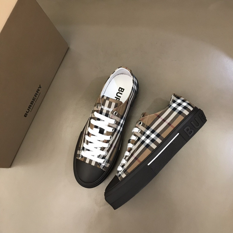 bubery sneakers