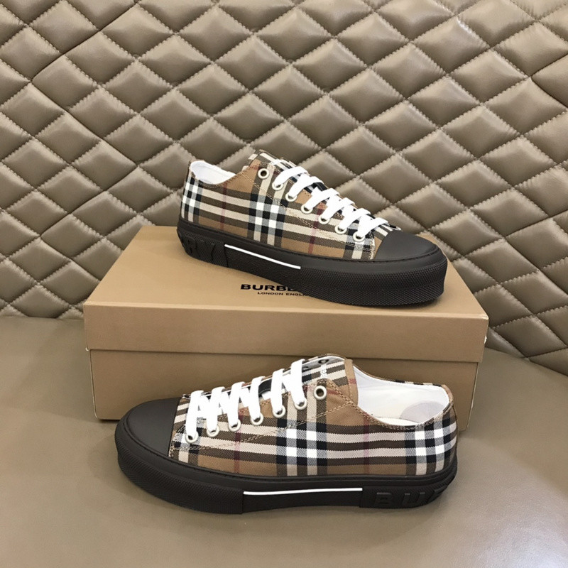 bubery sneakers