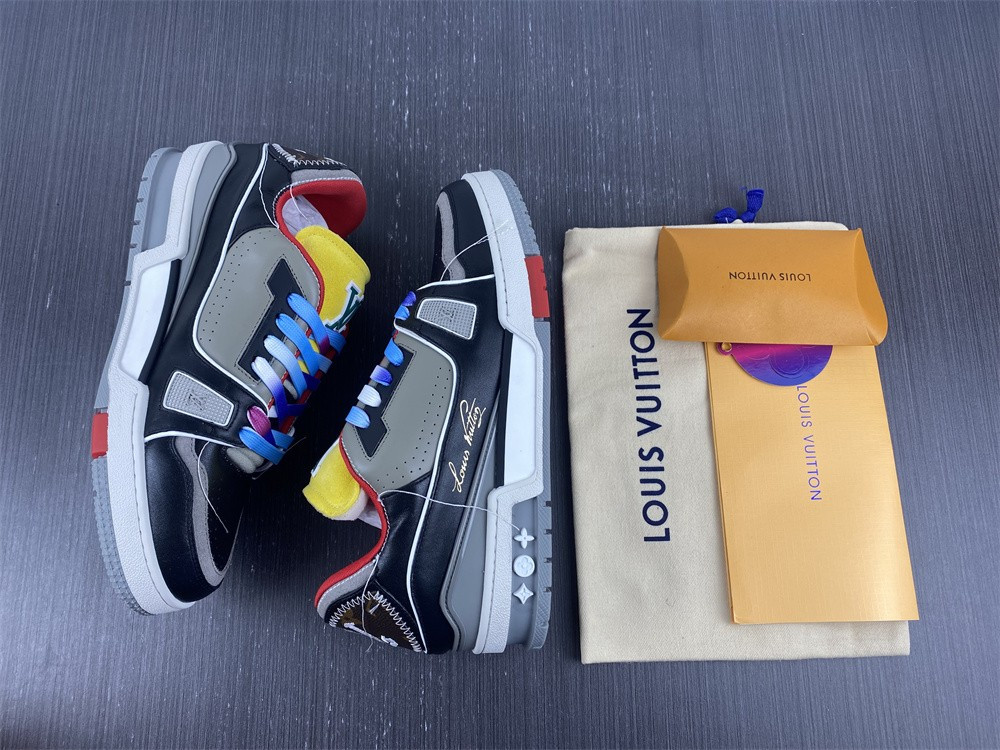 lwe sneaker