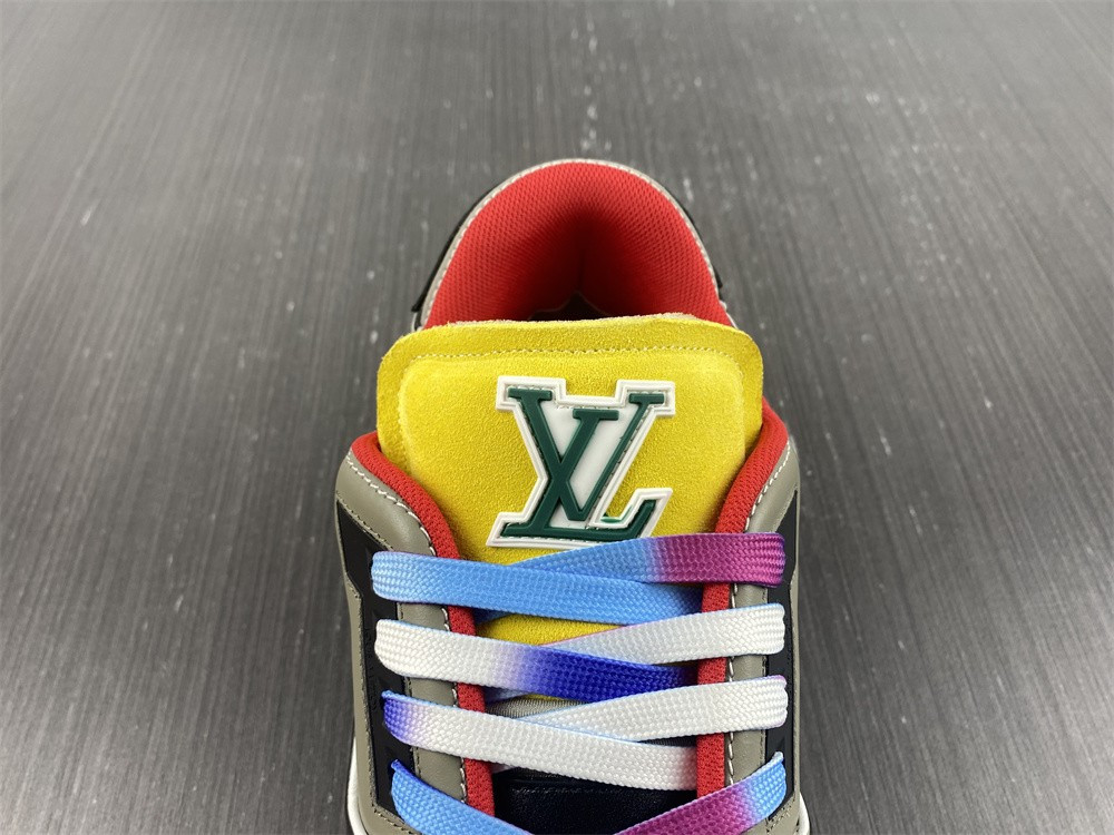 lwe sneaker