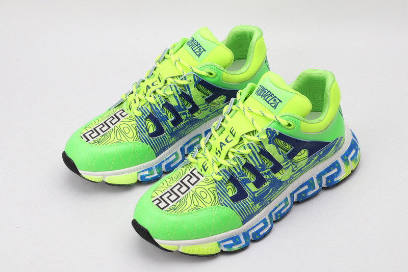 vesace sneakers