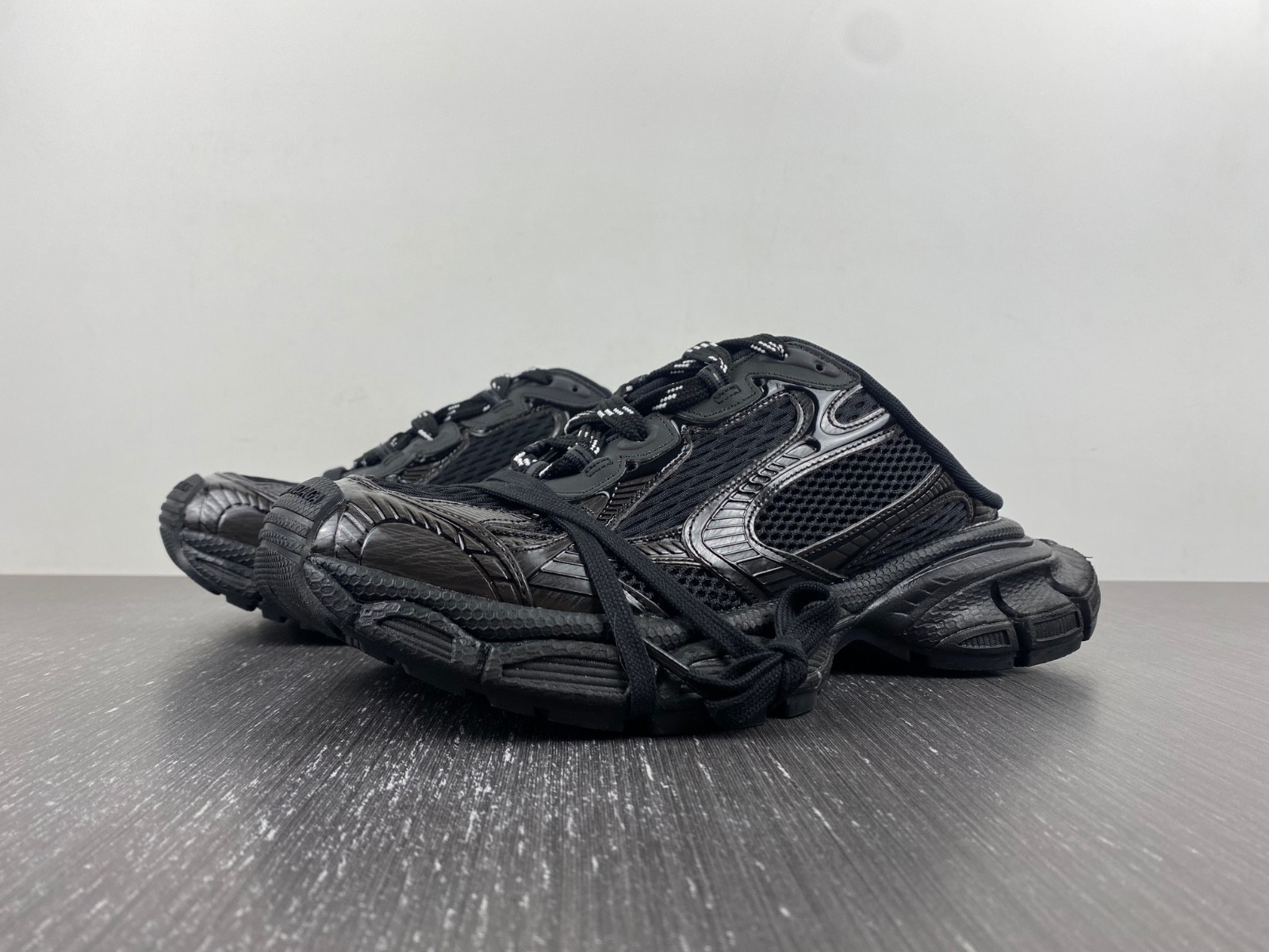 Ba*len*cia*ga men''s 3xl mule sneaker