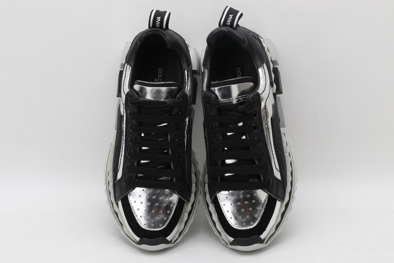 dg sneaker