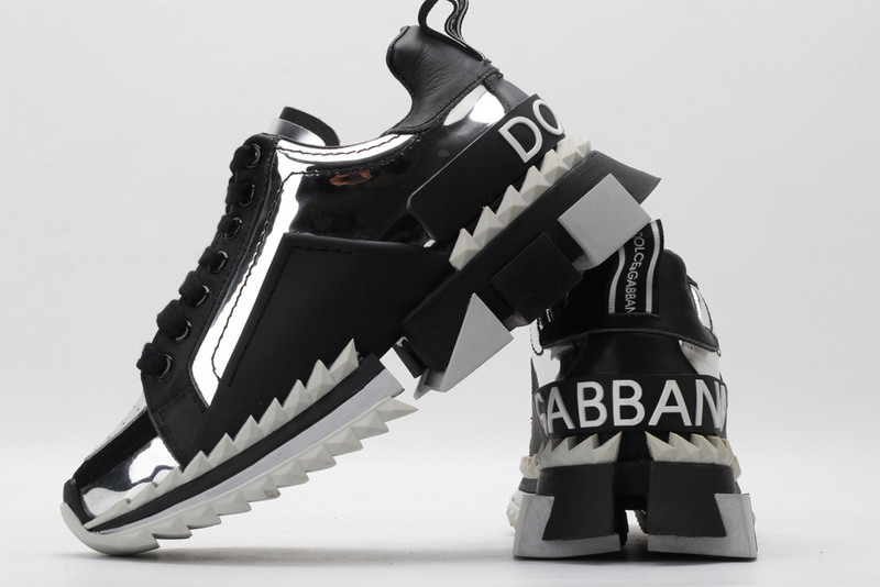 dg sneaker