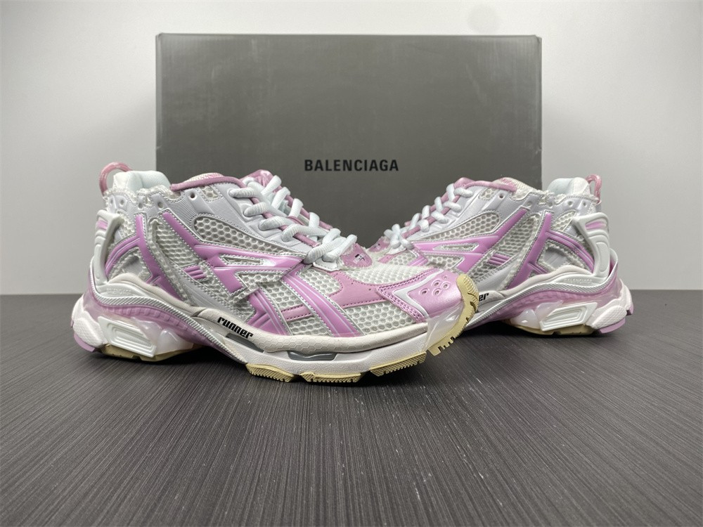 Ba*len*cia*ga runner sneaker 677402w3rb39059