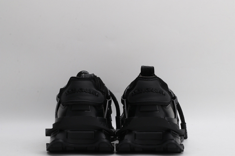 dg sneaker
