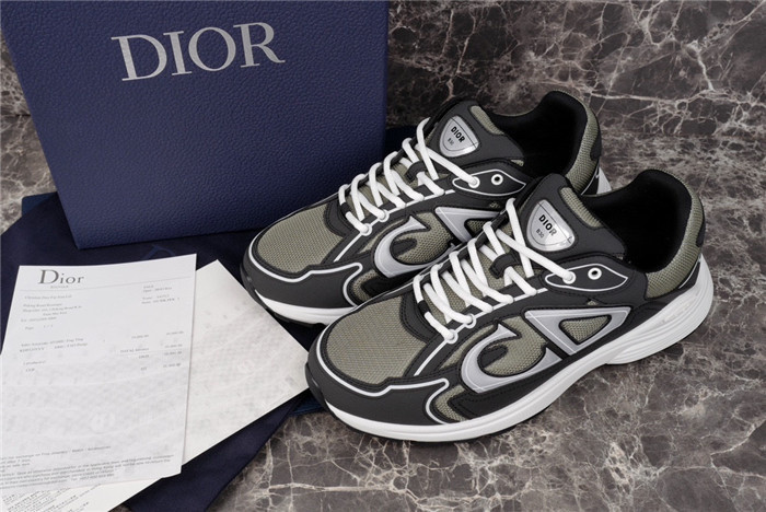 D*or b30 sneaker