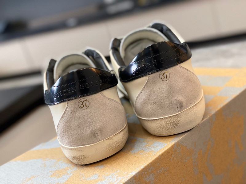 goldn gose sneaker