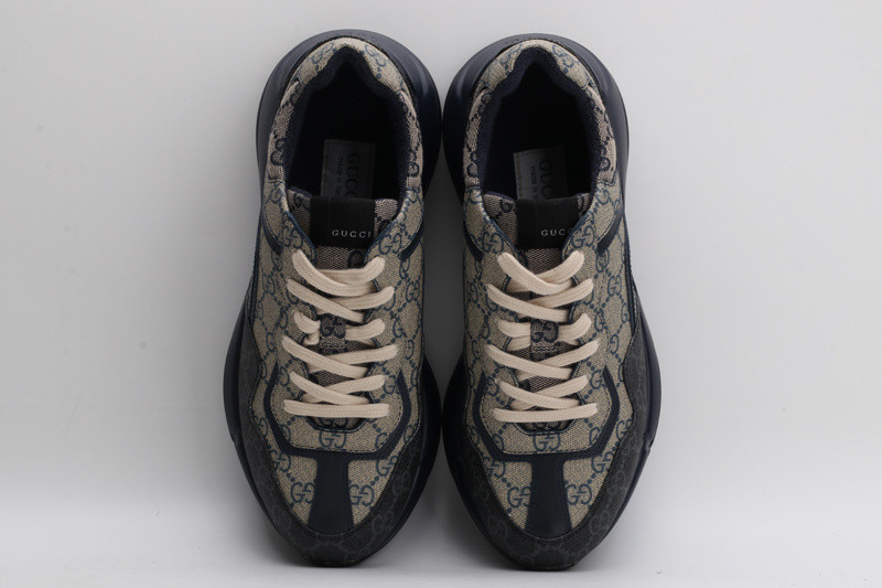 G*u*i sneaker