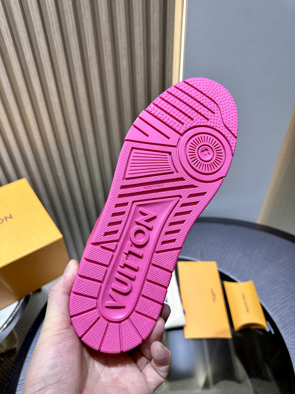 lwe sneaker
