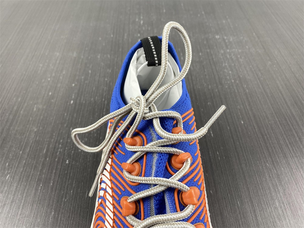 guci sneaker