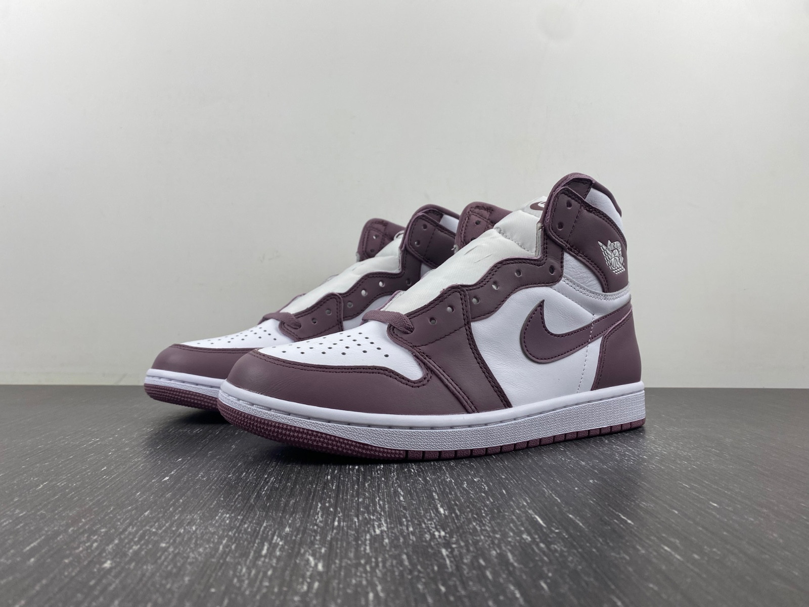 air jordan 1 high og mauve dz5485-105