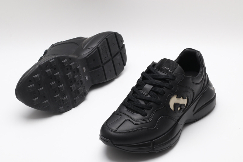 G*u*i sneaker