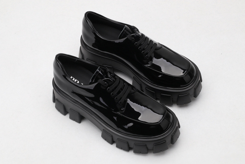 pra sneaker