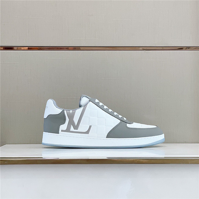 lwe sneaker