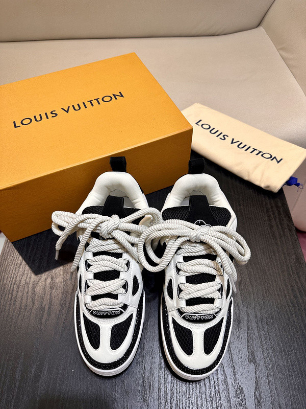 lwe skate sneaker