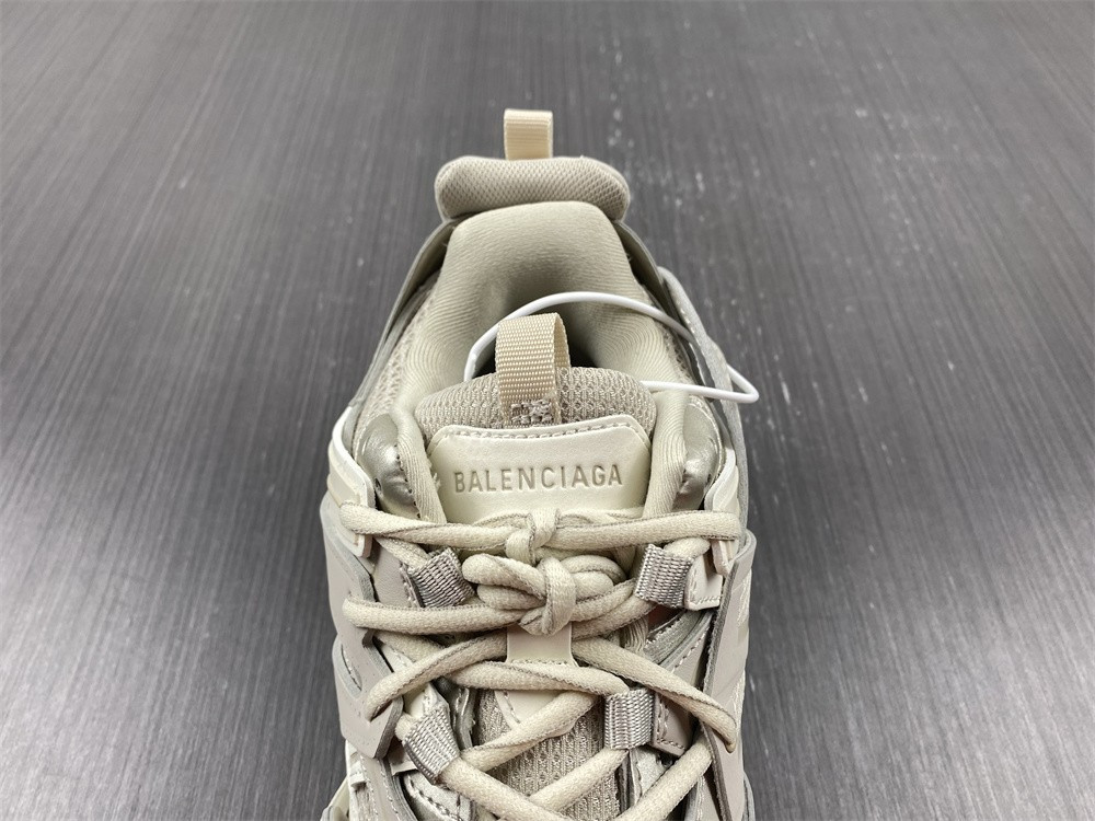 Ba*len*cia*ga track sneaker