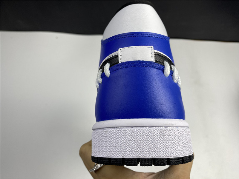 jordan 1 mid sisterhood cv0152-401
