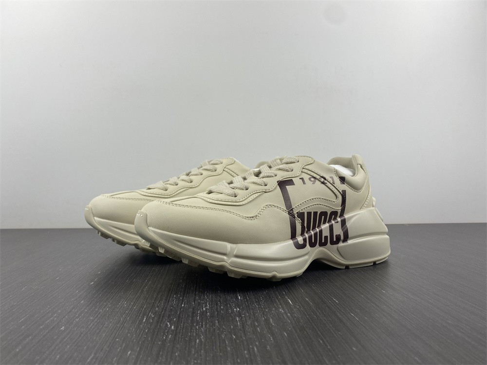 G*u*i sneaker