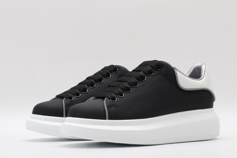 a1exa*der Mcqv*en all black