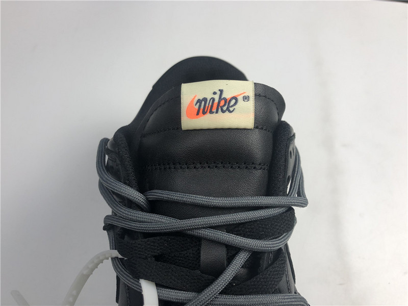 owt x nike sb dunk ct0856-002