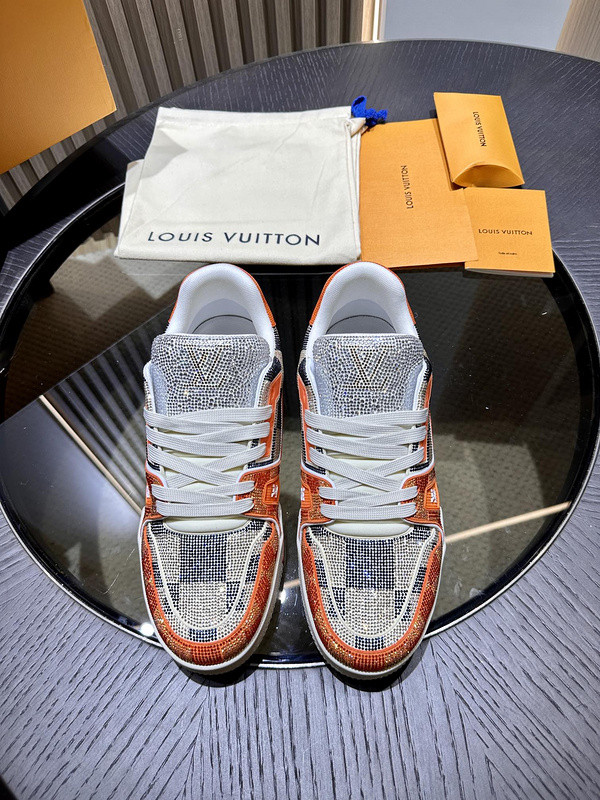 lwe sneaker