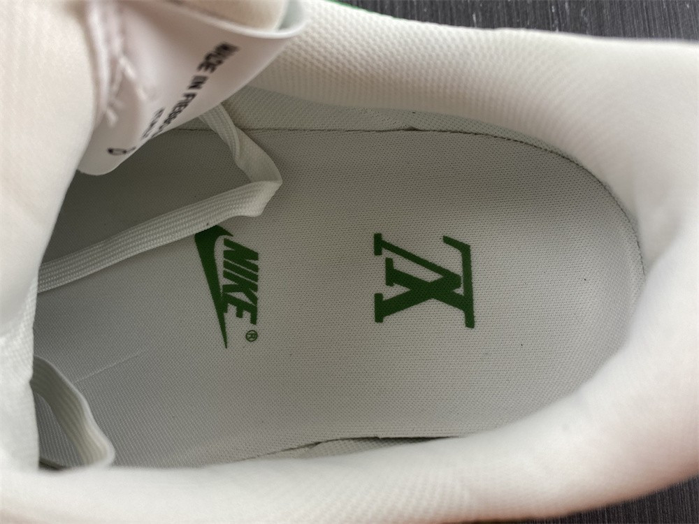 lwe sneaker