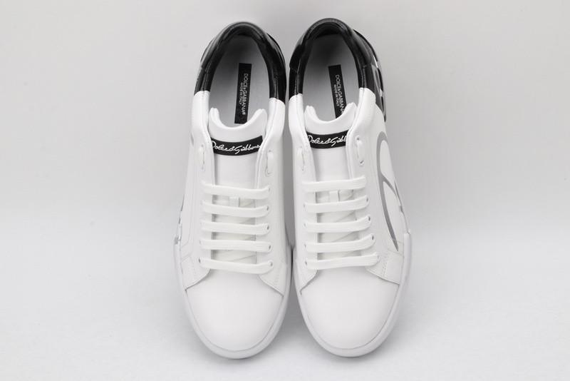 dg sneaker
