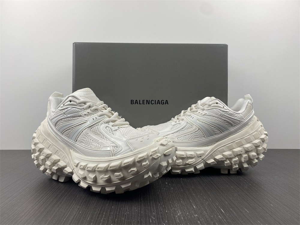 Ba*len*cia*ga defender sneaker