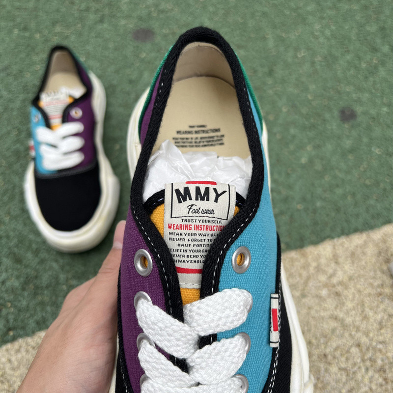 mmy sneaker 0058