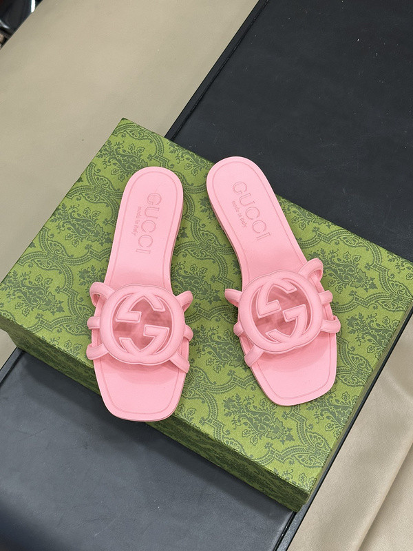 guci slides