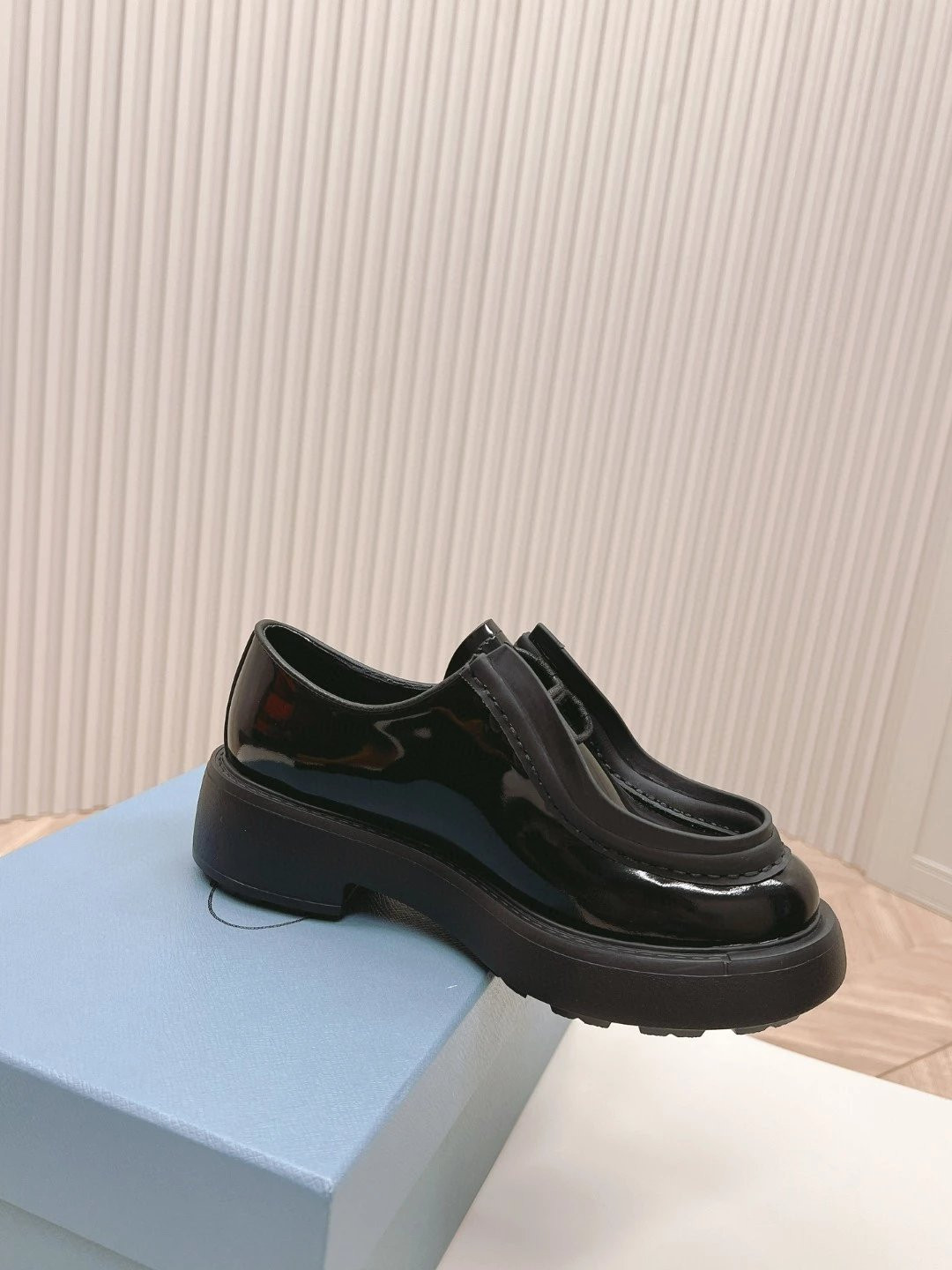 pra sneaker
