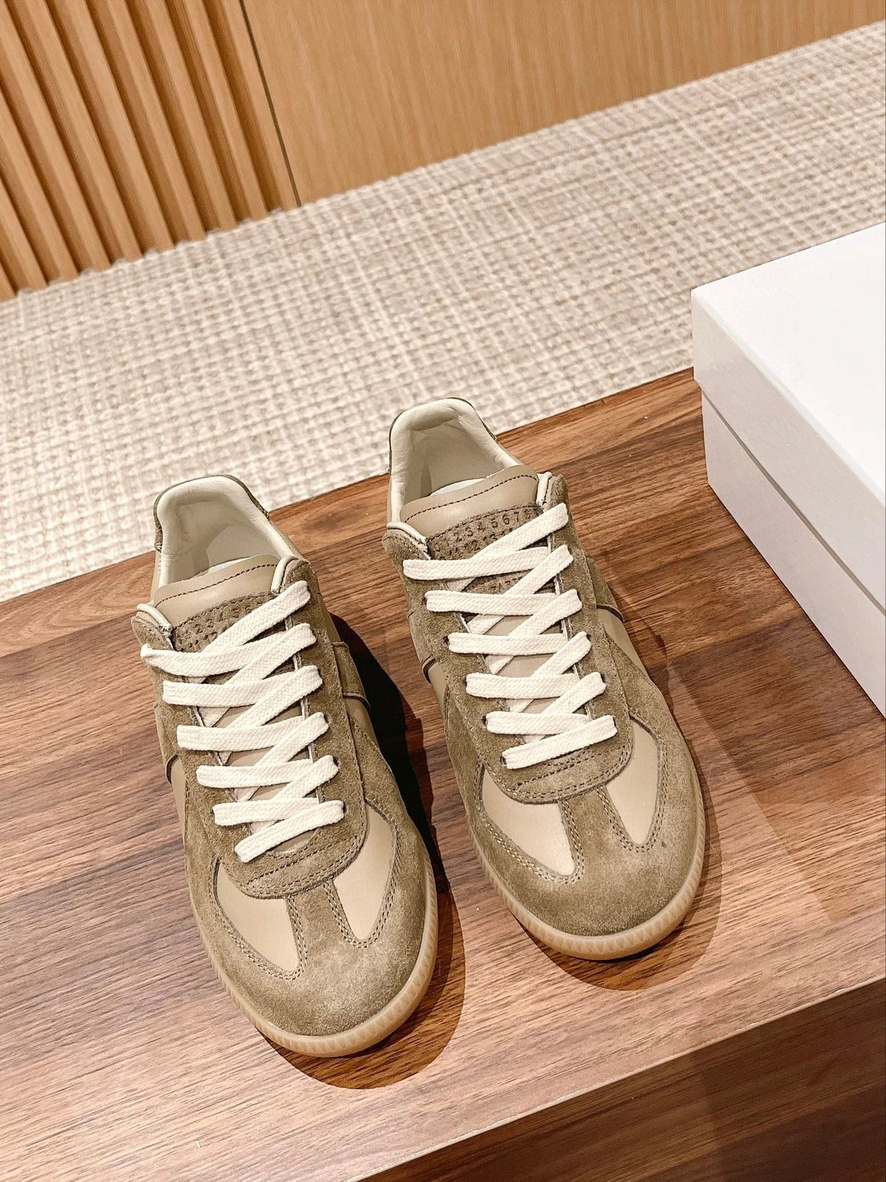 mm6 sneaker
