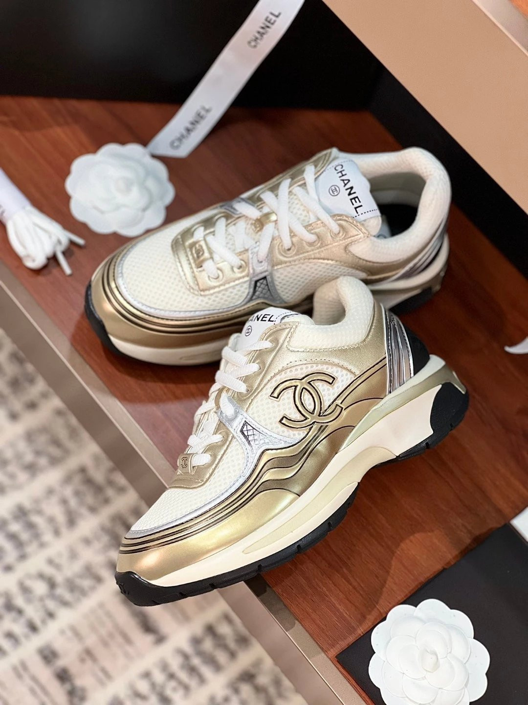 cane sneakers