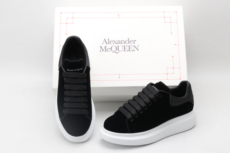 a1exa*der Mcqv*en