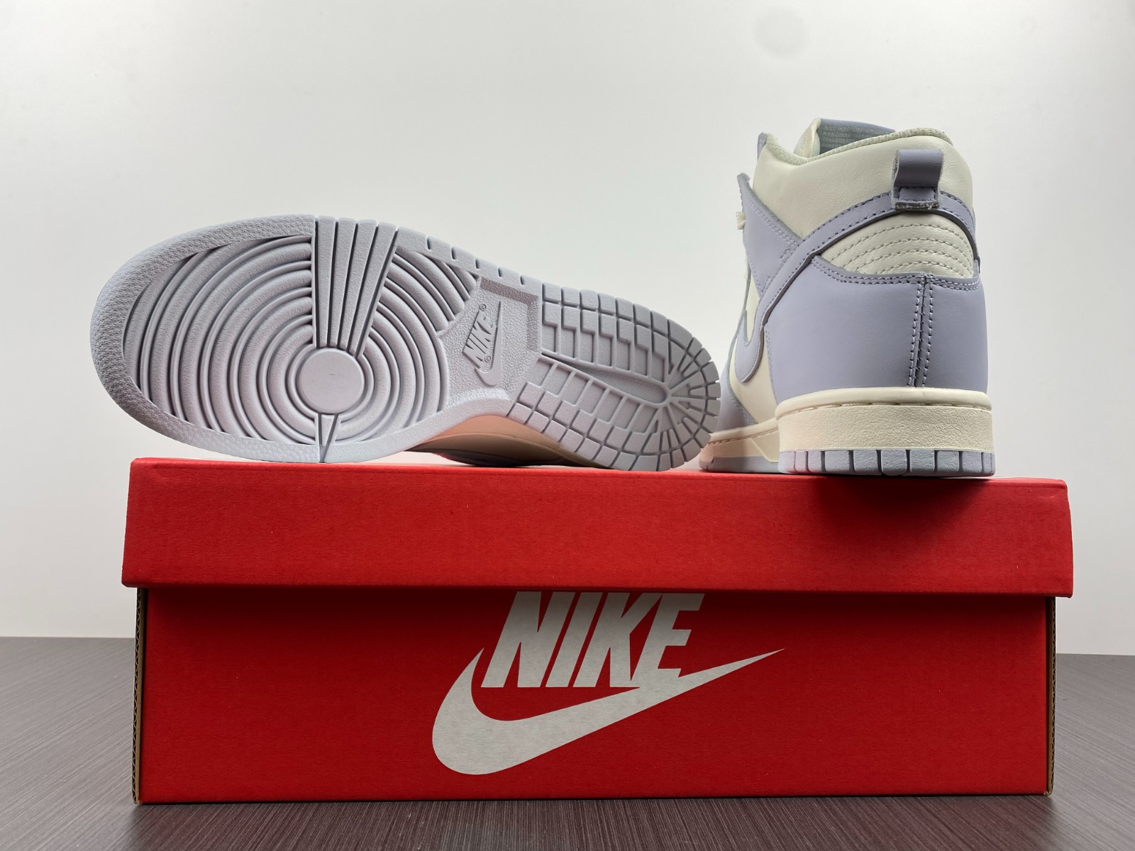 nike dunk high sail football grey (w) - dd1869-102