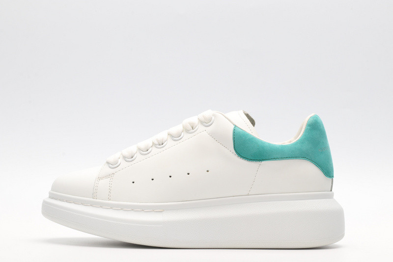 a1exa*der Mcqv*en white green