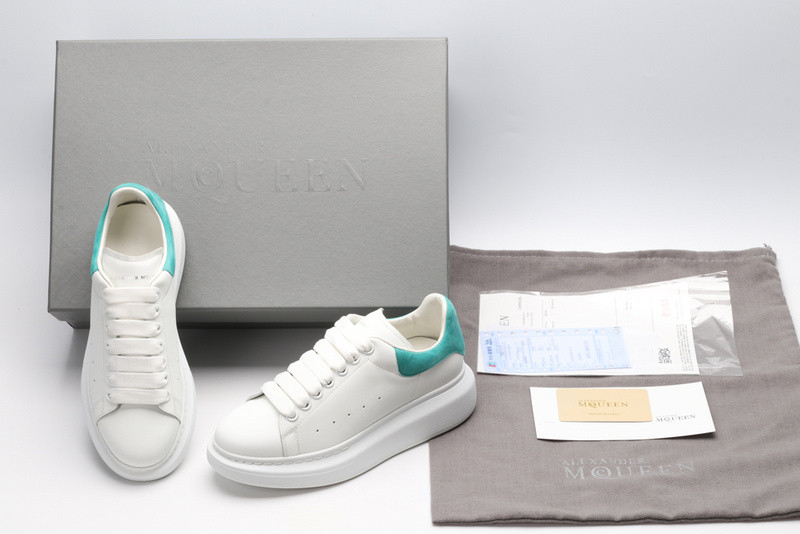 a1exa*der Mcqv*en white green