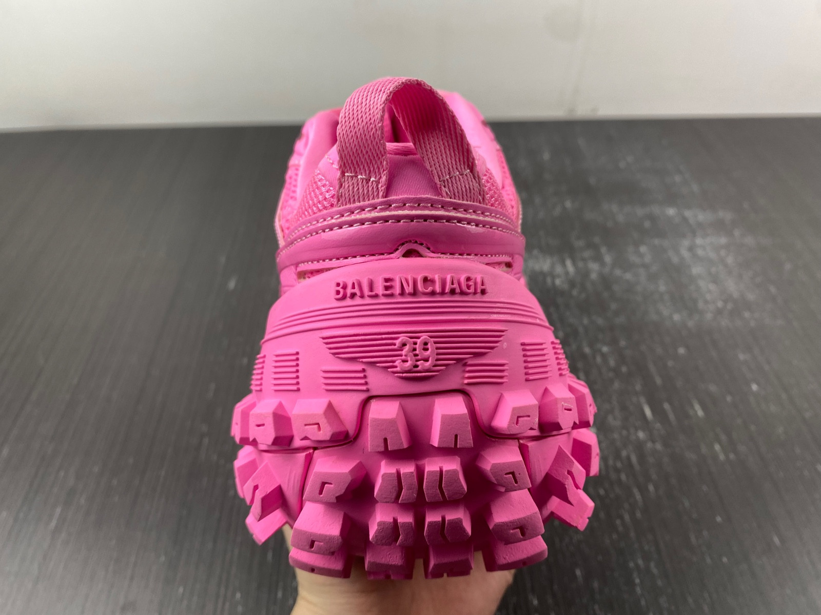 Ba*len*cia*ga defender sneaker